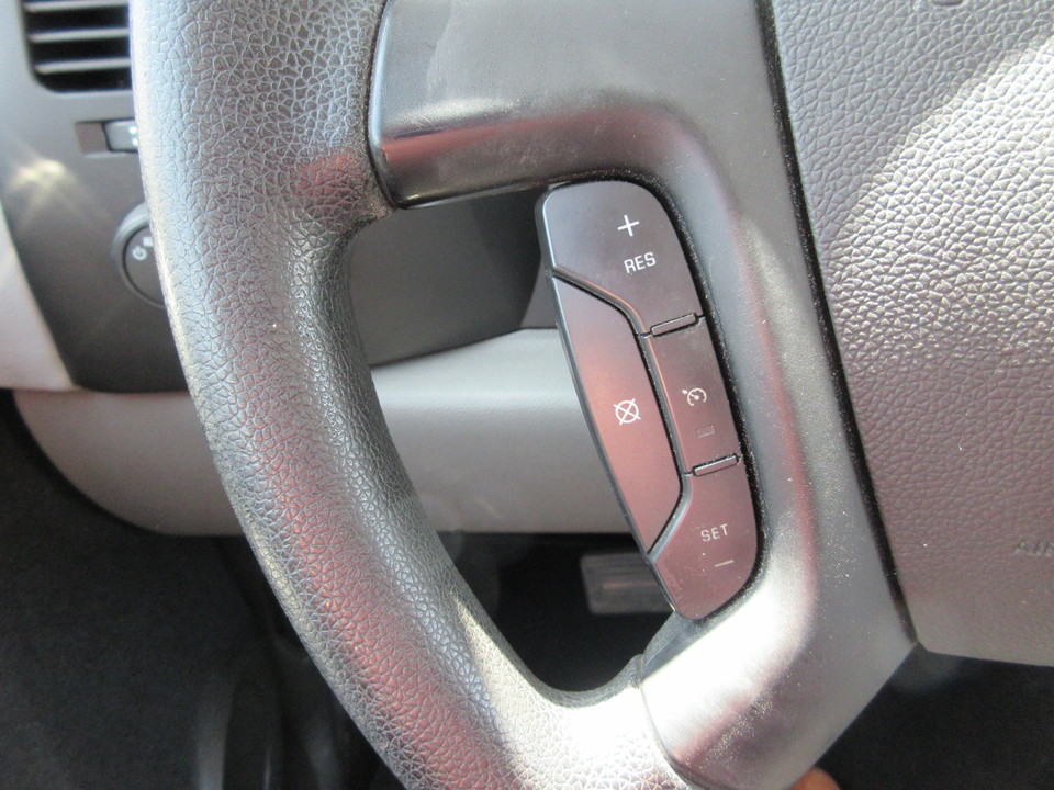 2009 Chevrolet Silverado 1500 LS Crew Cab 2WD
