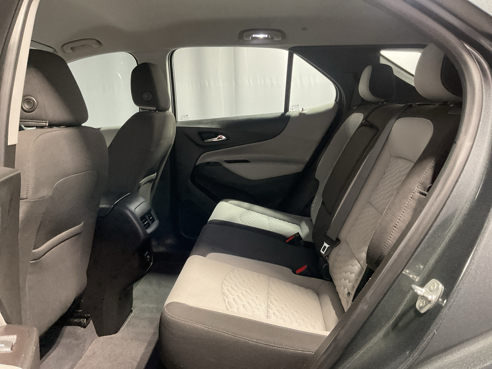 2021 Chevrolet Equinox LS 2WD