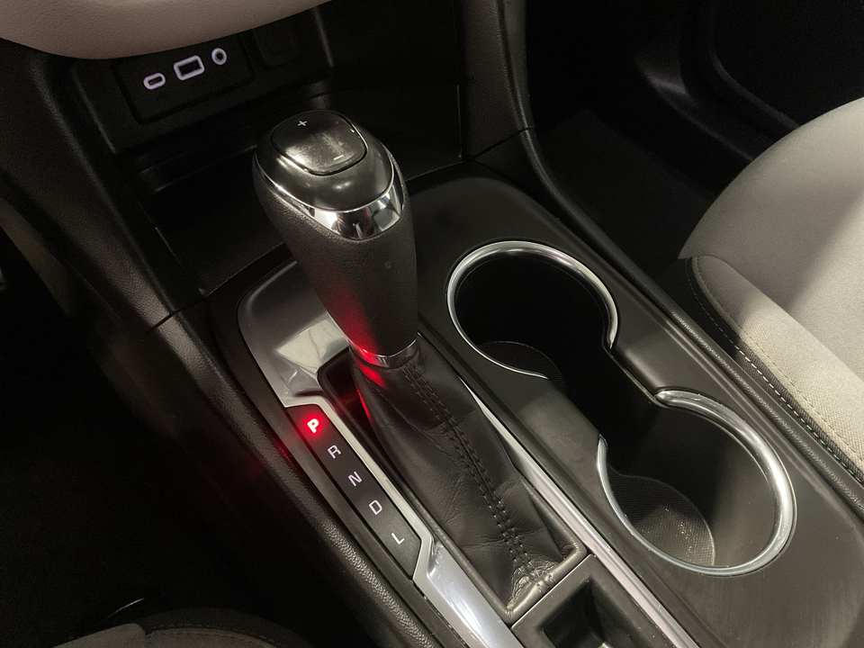 2021 Chevrolet Equinox LS 2WD