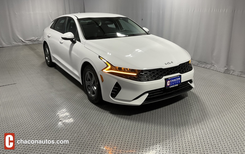 2022 Kia K5 LXS