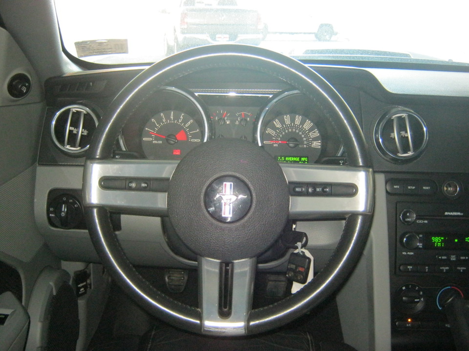 2008 Ford Mustang GT Deluxe Coupe