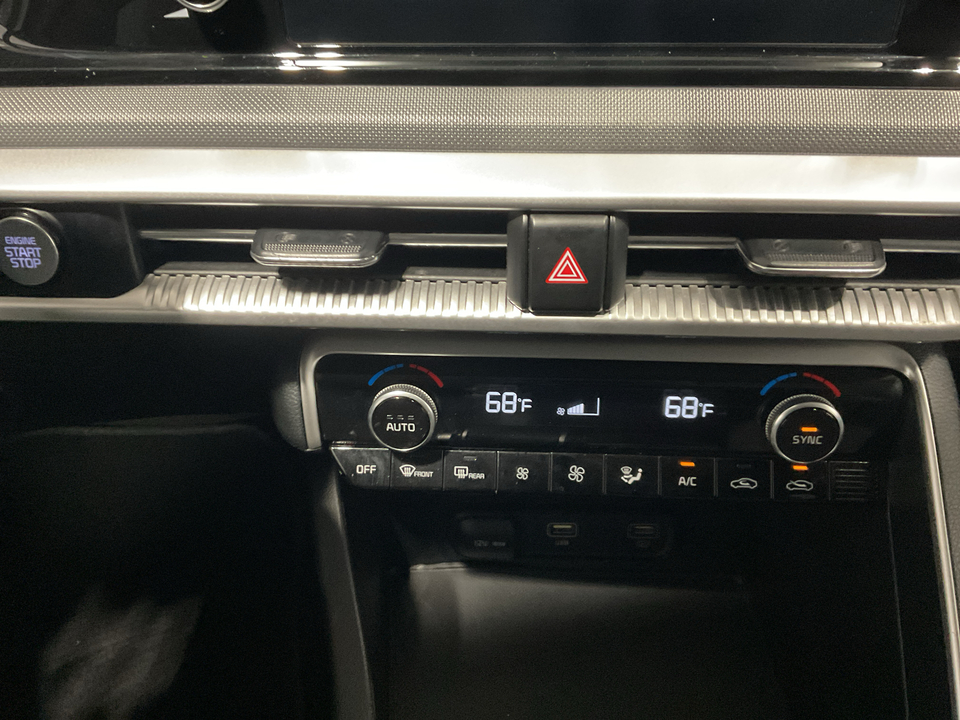 2022 Kia K5 LXS