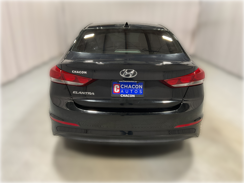 2017 Hyundai Elantra SE 6AT