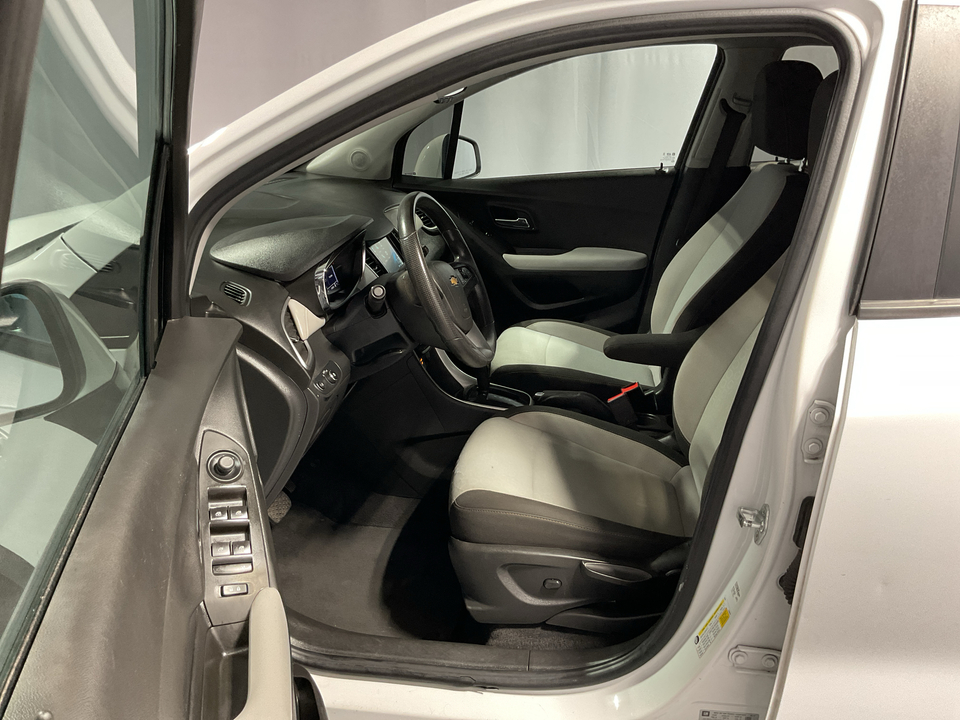 2017 Chevrolet Trax LS FWD