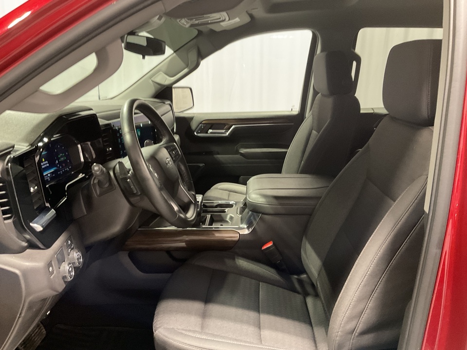 2024 Chevrolet Silverado 1500 RST Crew Cab 2WD