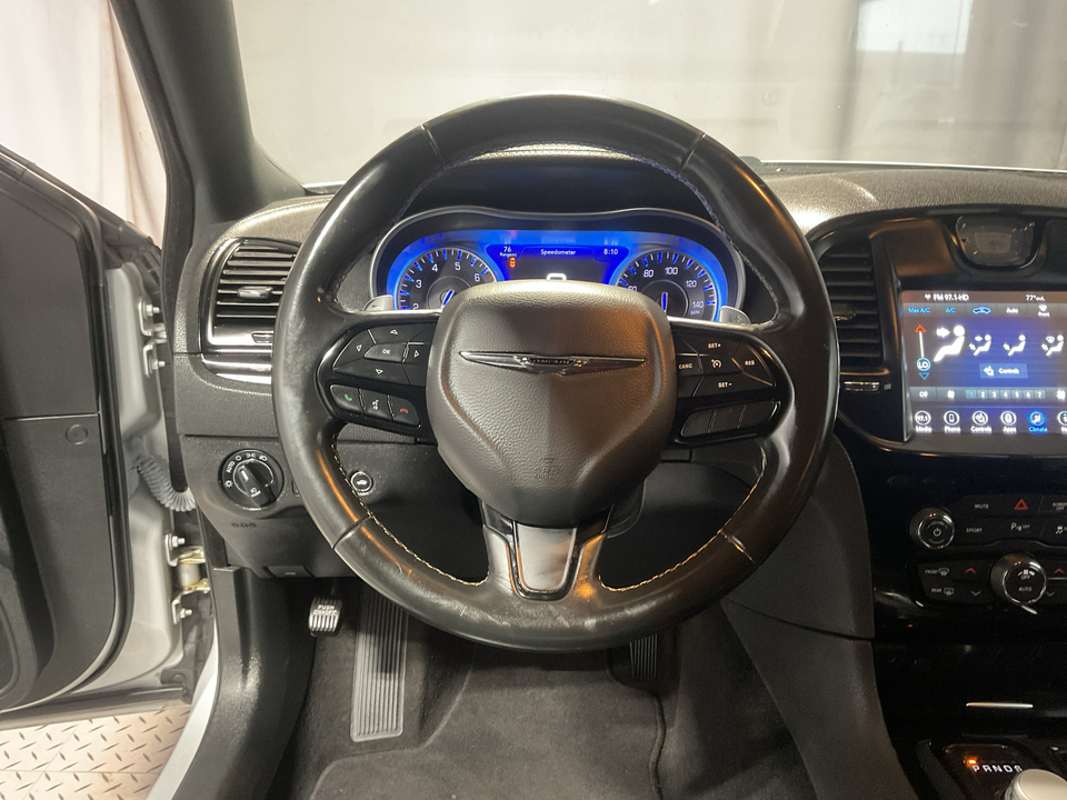 2022 Chrysler 300 S V6