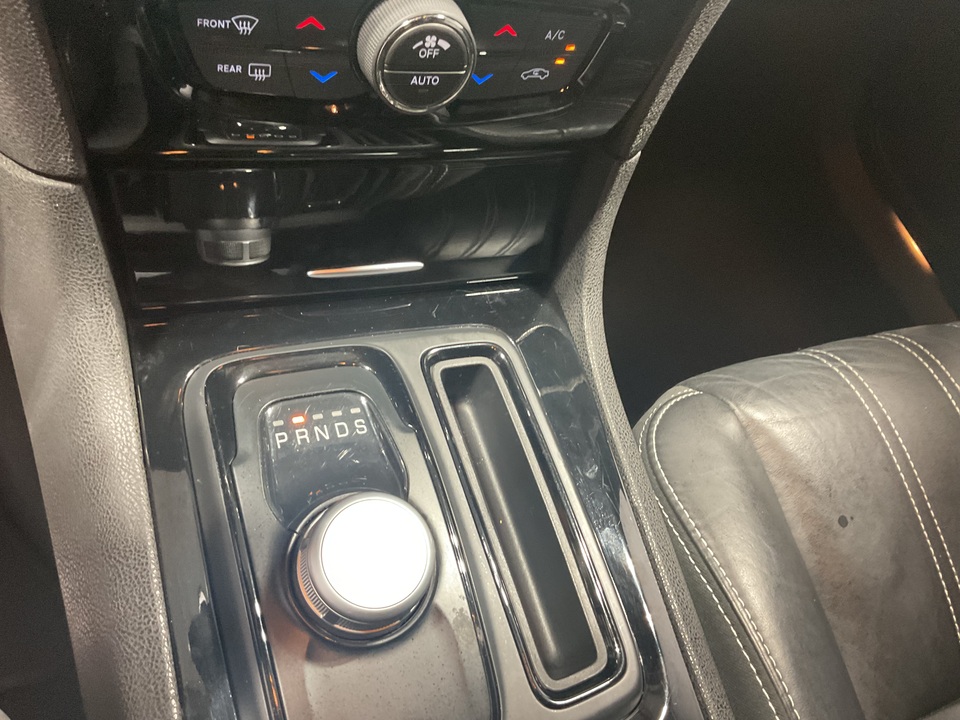 2022 Chrysler 300 S V6