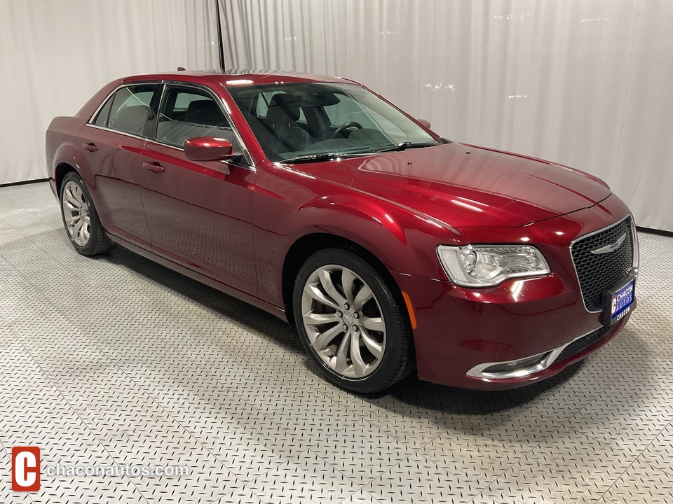 2020 Chrysler 300 Touring