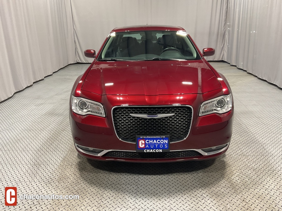 2020 Chrysler 300 Touring