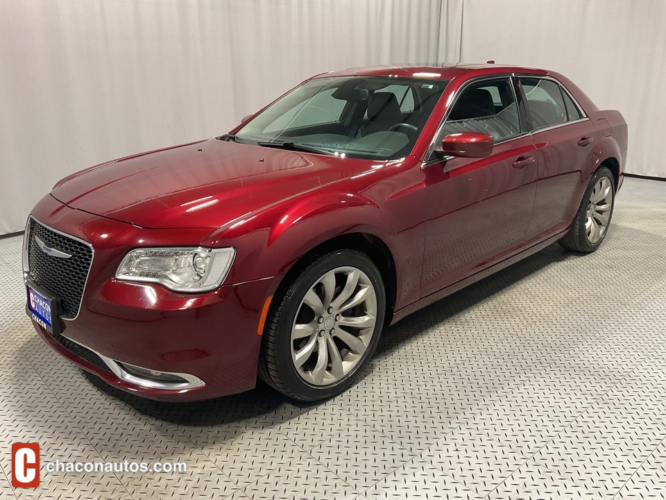 2020 Chrysler 300 Touring