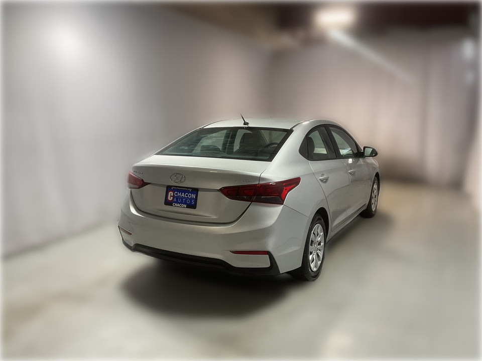 2022 Hyundai Accent SEL 4-Door 6A