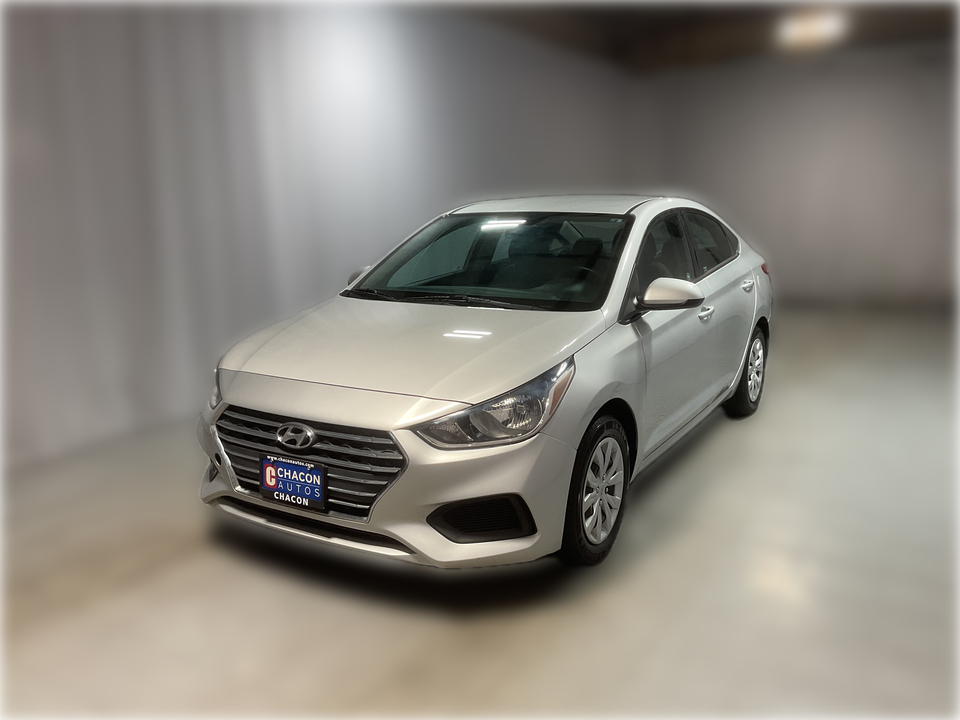 2022 Hyundai Accent SEL 4-Door 6A