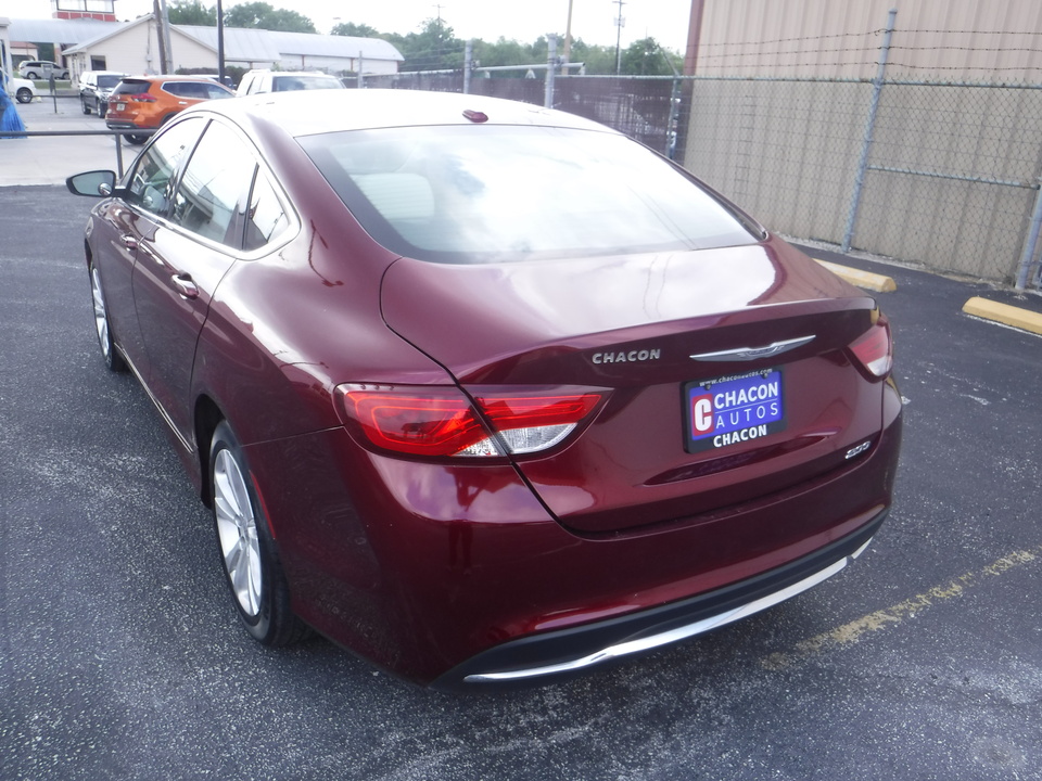 2016 Chrysler 200 Limited