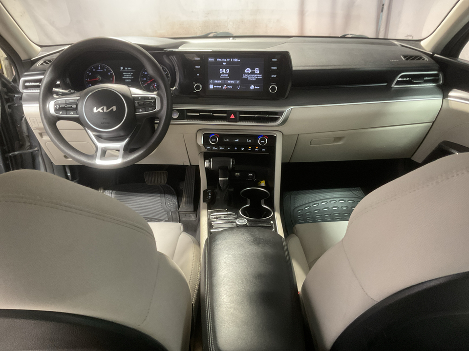 2022 Kia K5 LXS
