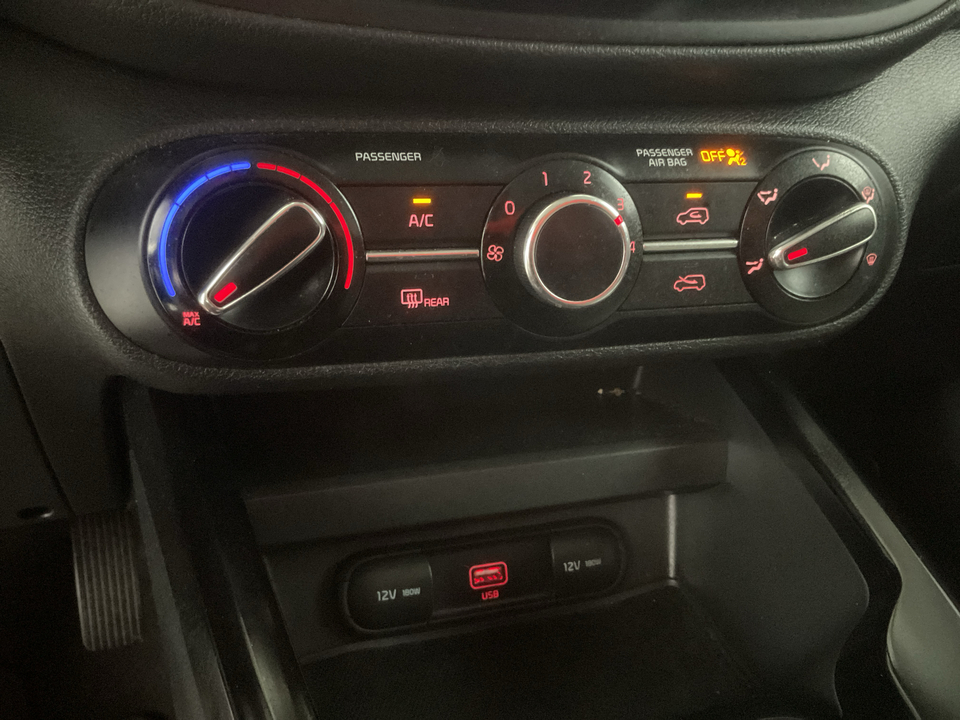 2022 Kia Soul LX CVT
