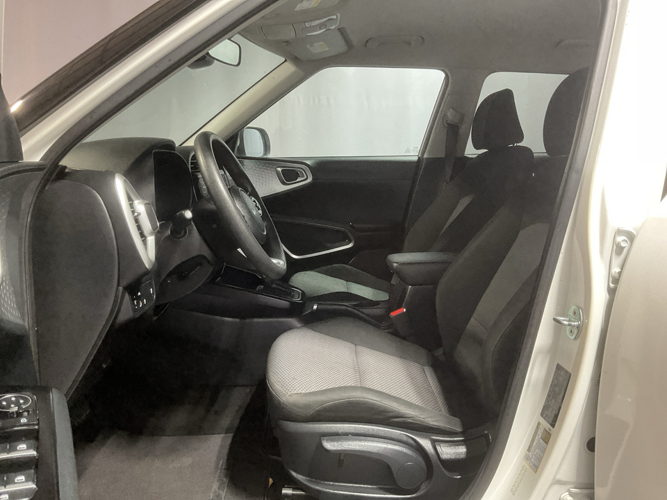 2022 Kia Soul LX CVT