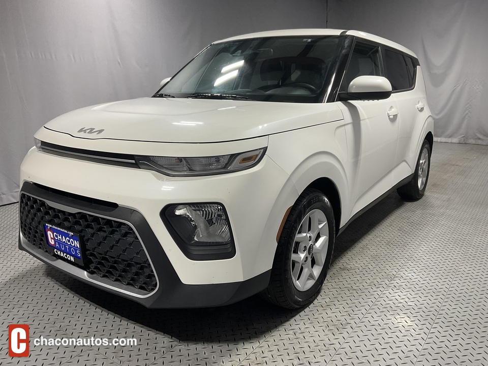 2022 Kia Soul LX CVT