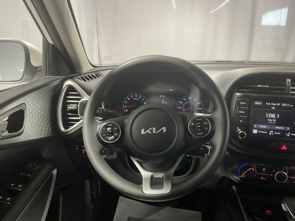 2022 Kia Soul LX CVT
