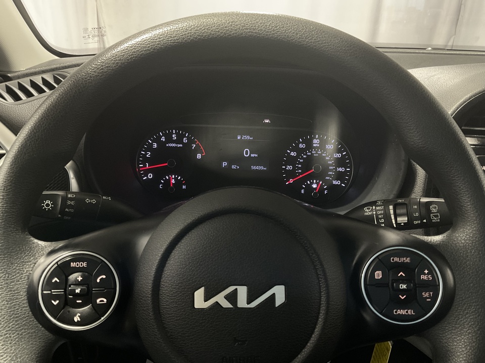 2022 Kia Soul LX CVT