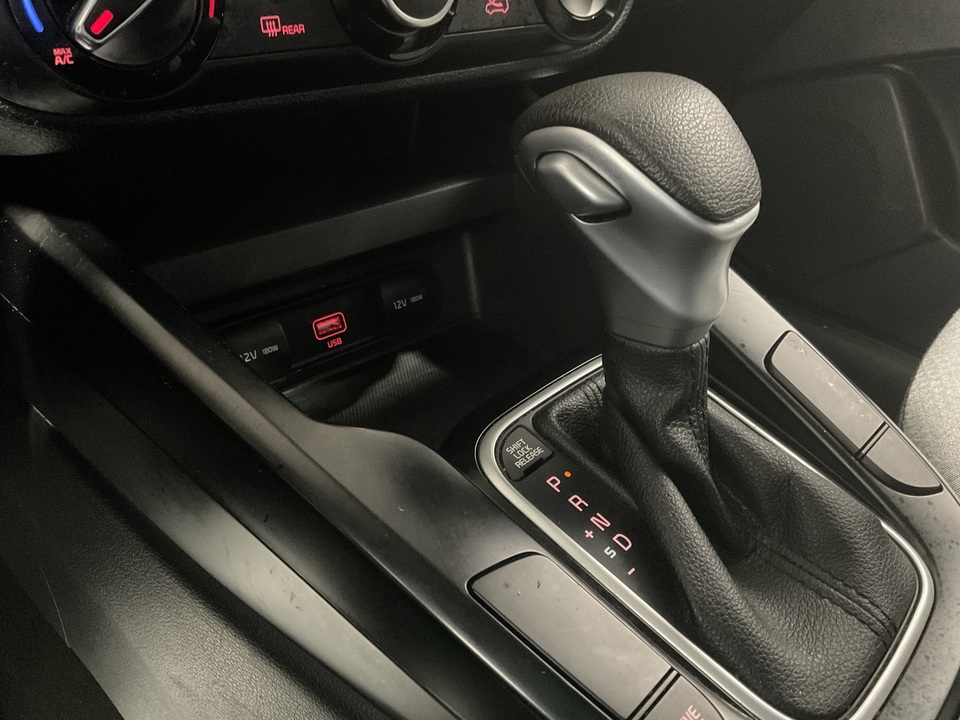 2022 Kia Soul LX CVT