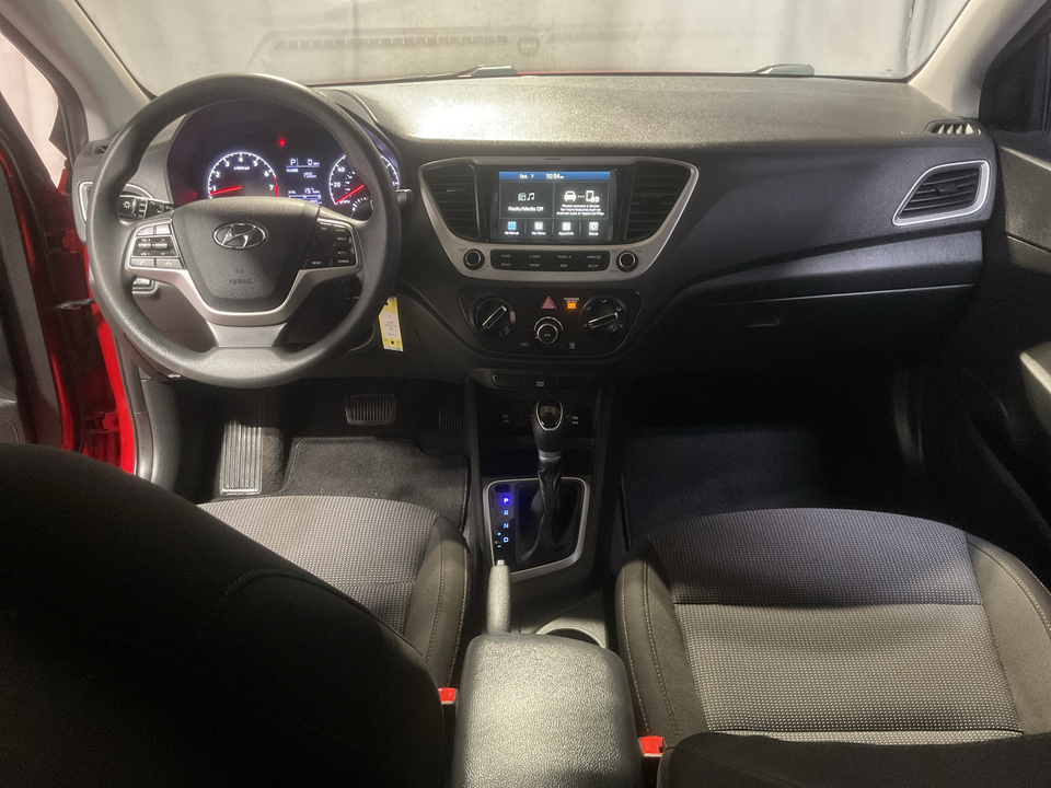 2022 Hyundai Accent SEL 4-Door 6A