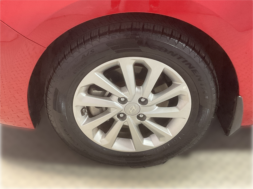 2022 Hyundai Accent SEL 4-Door 6A