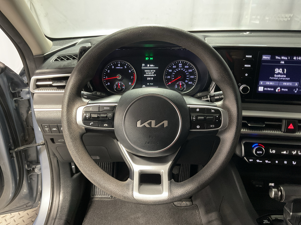 2022 Kia K5 LXS