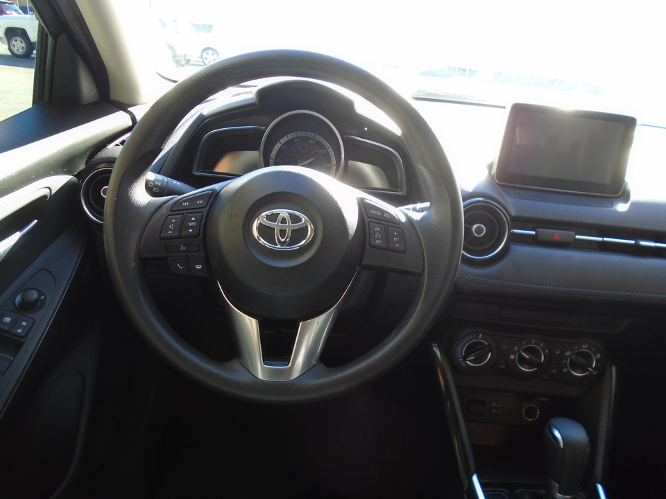 2017 Toyota Yaris iA 6A