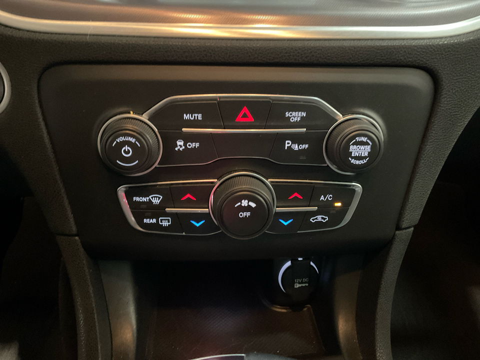 2022 Dodge Charger SXT