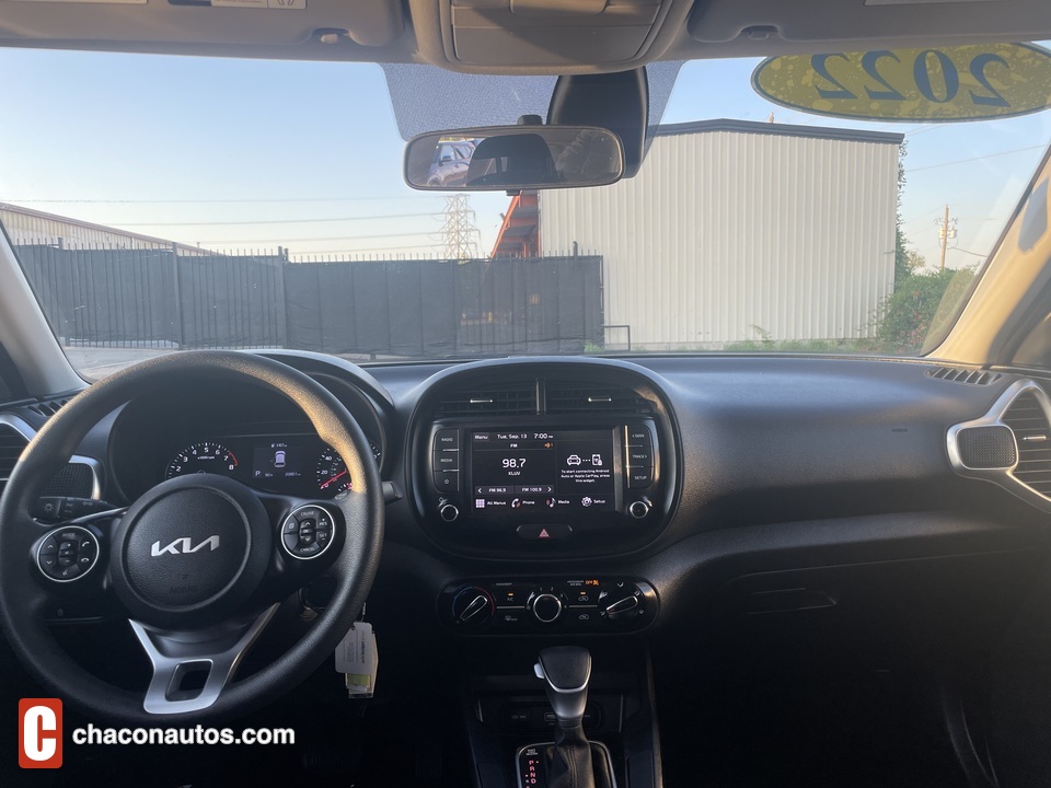 2022 Kia Soul LX CVT