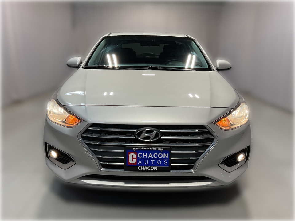 2022 Hyundai Accent SEL 4-Door 6A