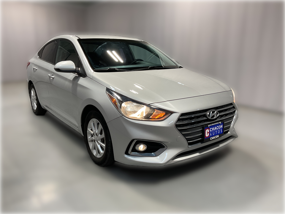 2022 Hyundai Accent SEL 4-Door 6A