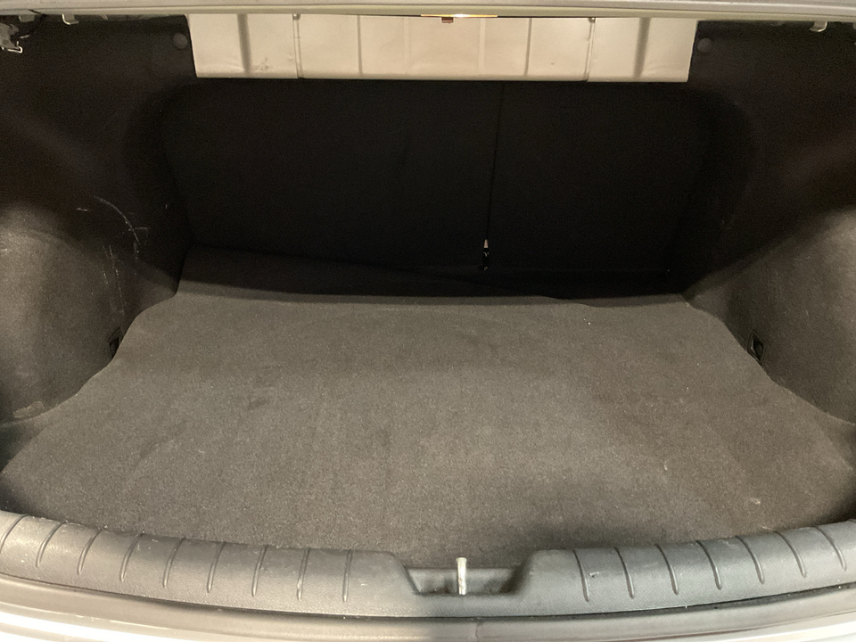 2022 Hyundai Accent SEL 4-Door 6A