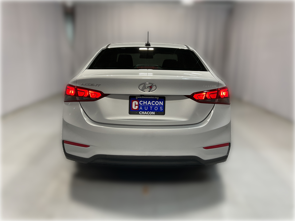 2022 Hyundai Accent SEL 4-Door 6A
