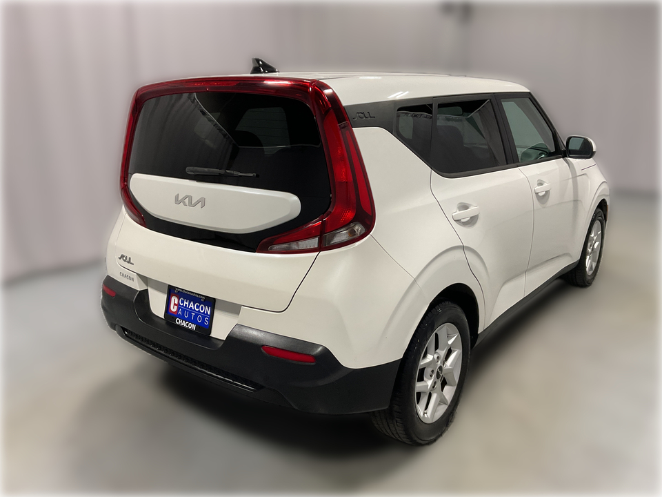2022 Kia Soul LX CVT