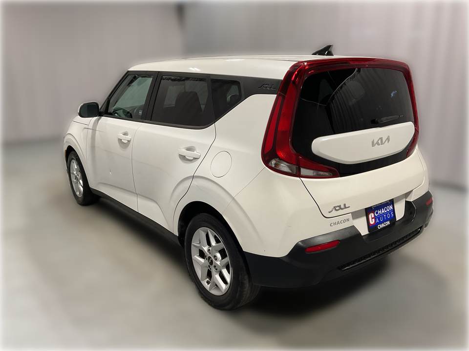 2022 Kia Soul LX CVT