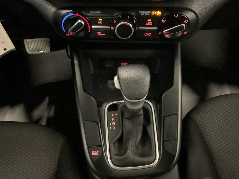 2022 Kia Soul LX CVT