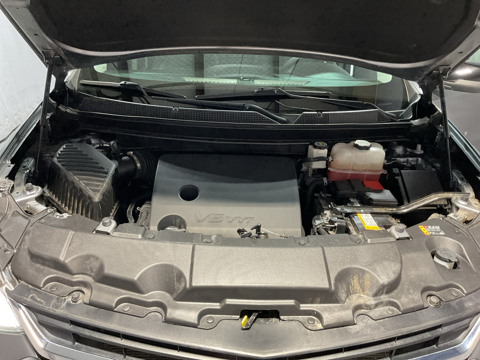 2021 Chevrolet Traverse LS FWD