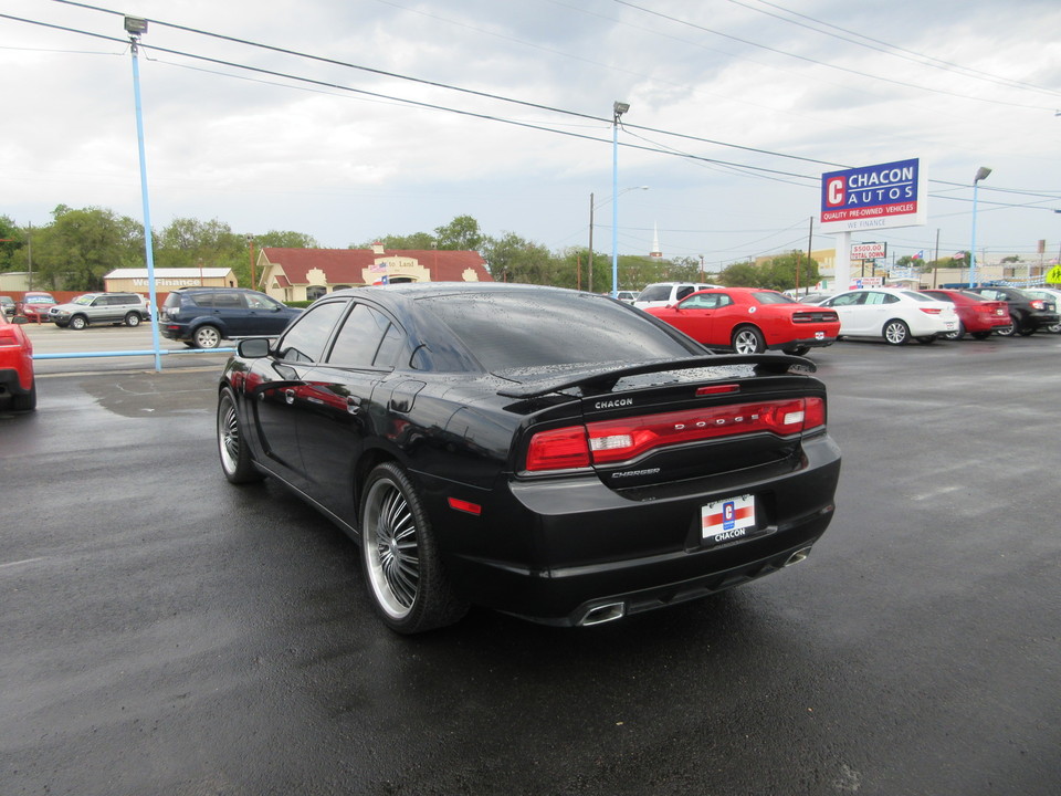 2012 Dodge Charger SE