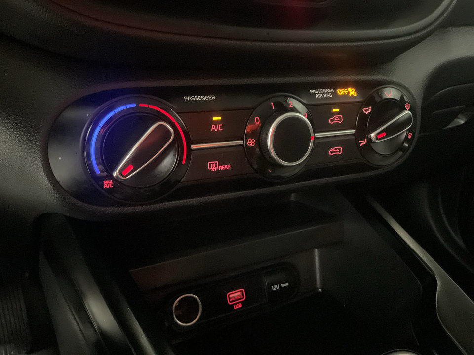 2022 Kia Soul LX CVT