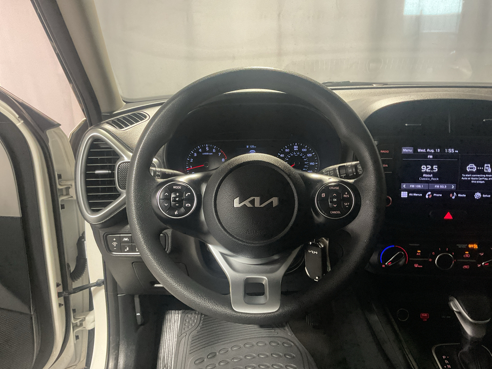 2022 Kia Soul LX CVT