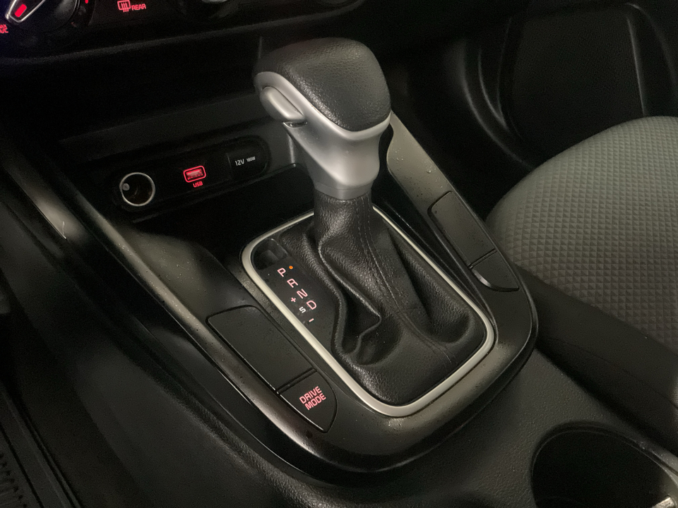 2022 Kia Soul LX CVT