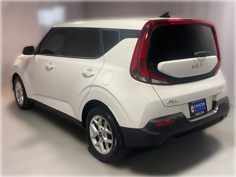 2022 Kia Soul LX CVT