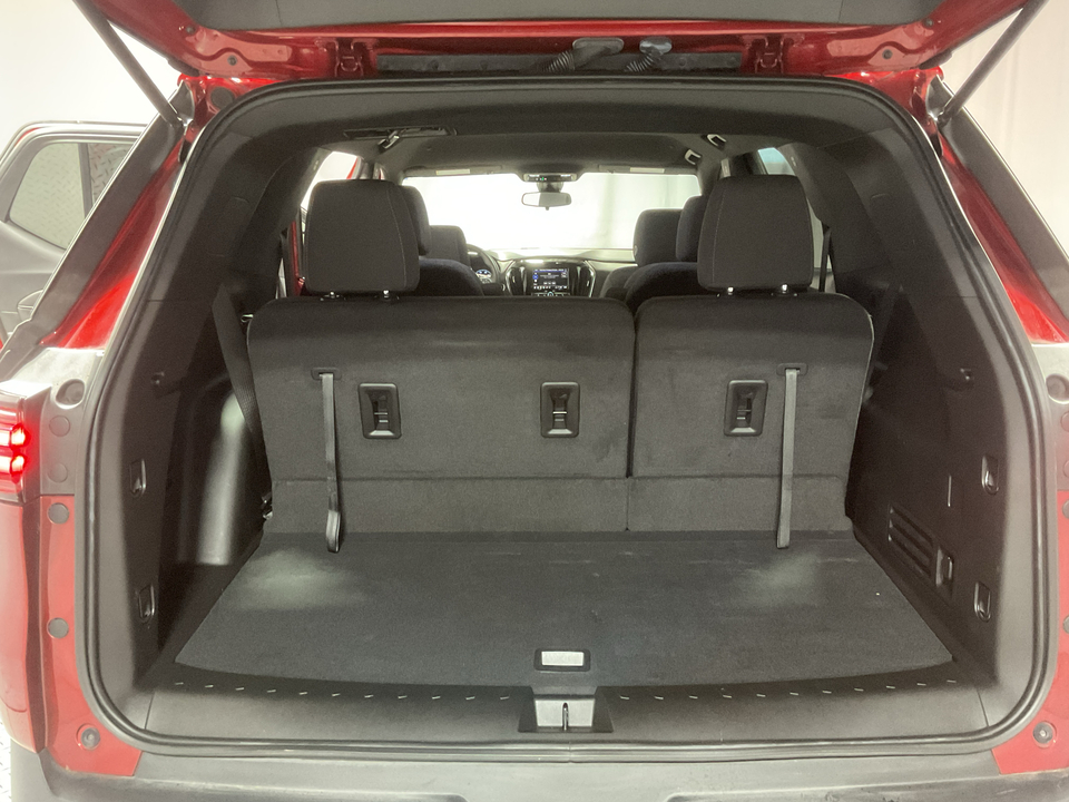 2023 Chevrolet Traverse LT FWD