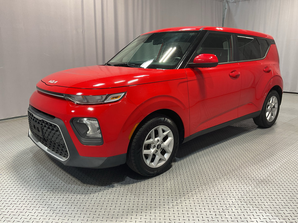 2022 Kia Soul LX CVT