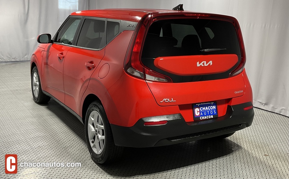 2022 Kia Soul LX CVT