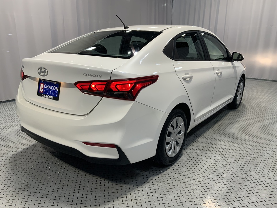 2022 Hyundai Accent SE 4-Door 6A