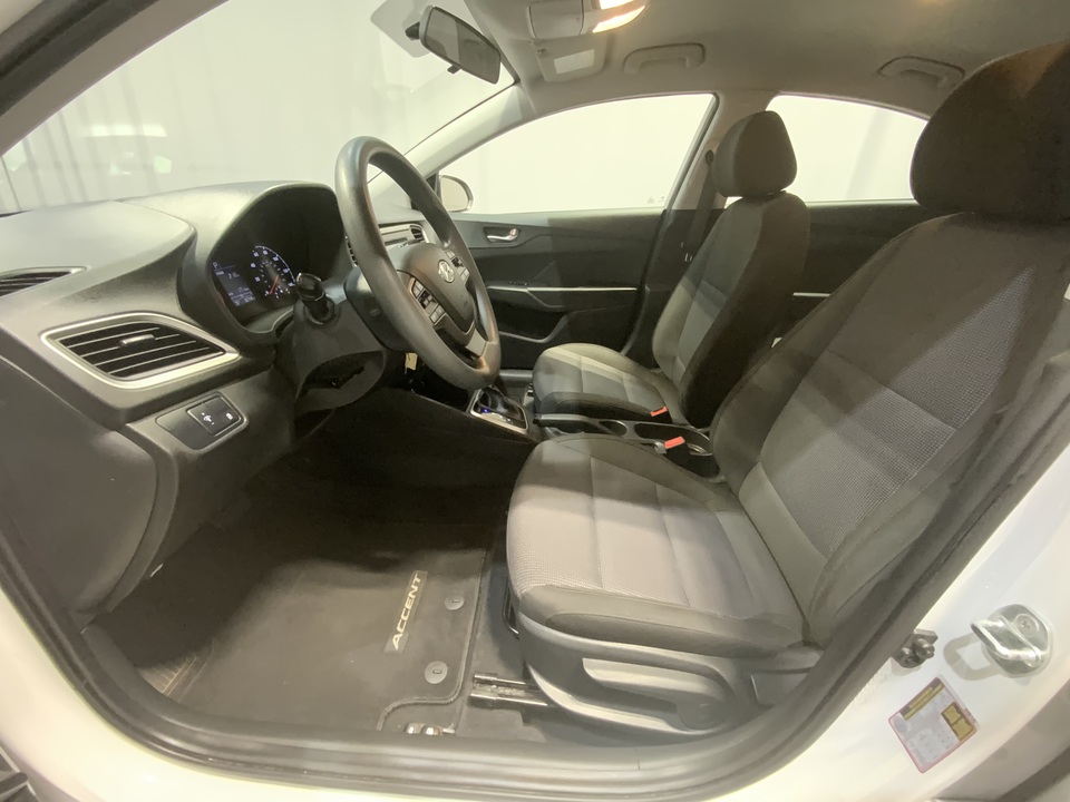 2022 Hyundai Accent SE 4-Door 6A