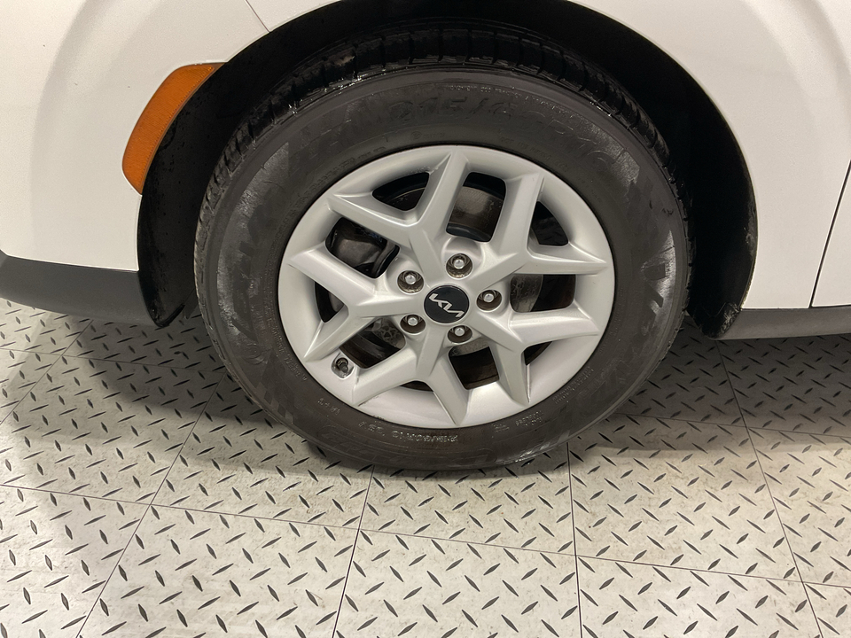 2022 Kia Soul LX CVT