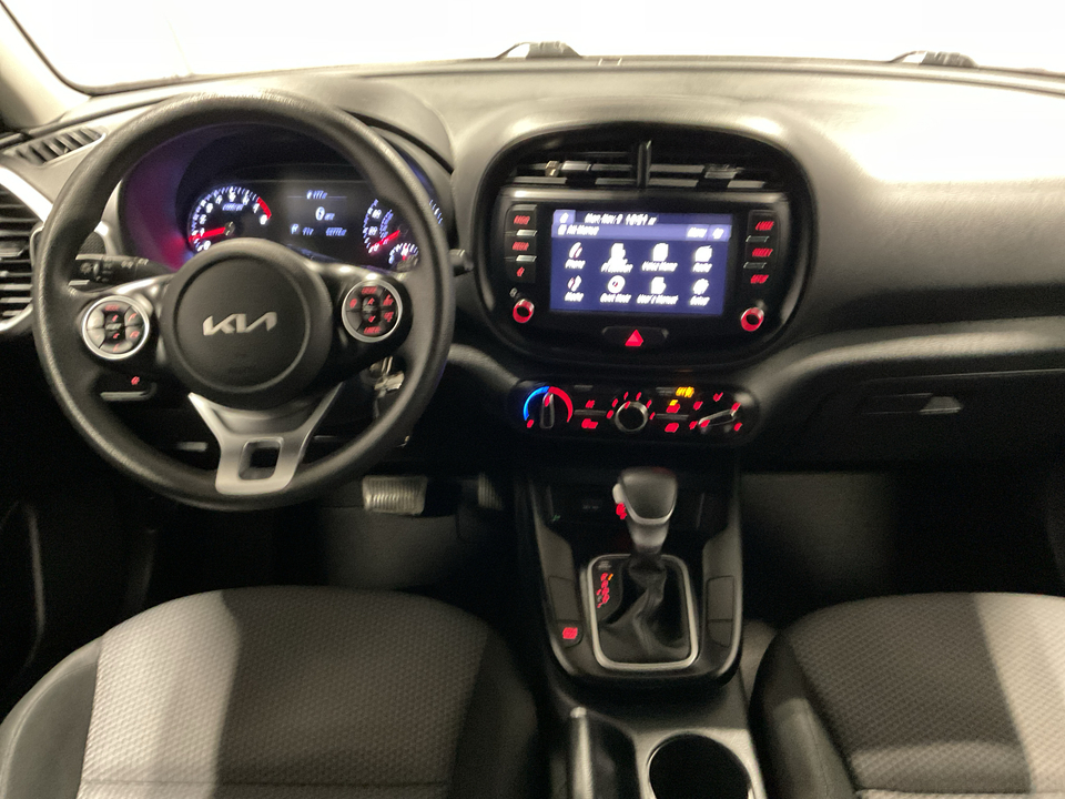 2022 Kia Soul LX CVT